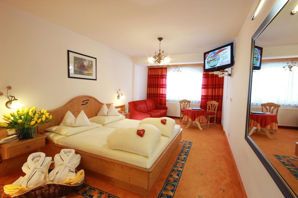 Sporthotel Snowwhite Obertauern Ruang foto