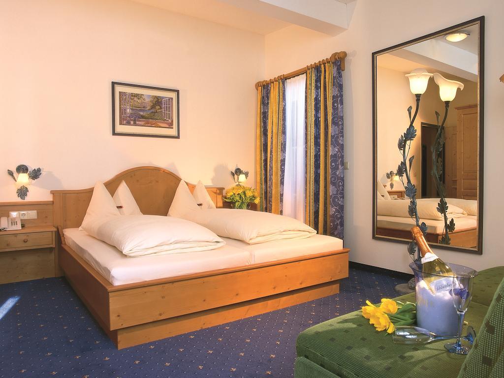 Sporthotel Snowwhite Obertauern Ruang foto